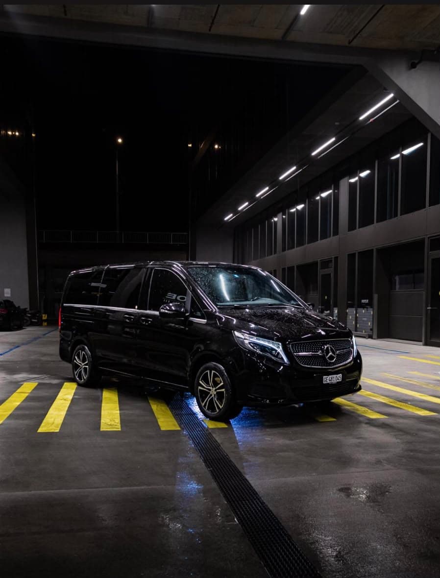 Location Mercedes-Benz Classe V à Genève — CheapRentalCar